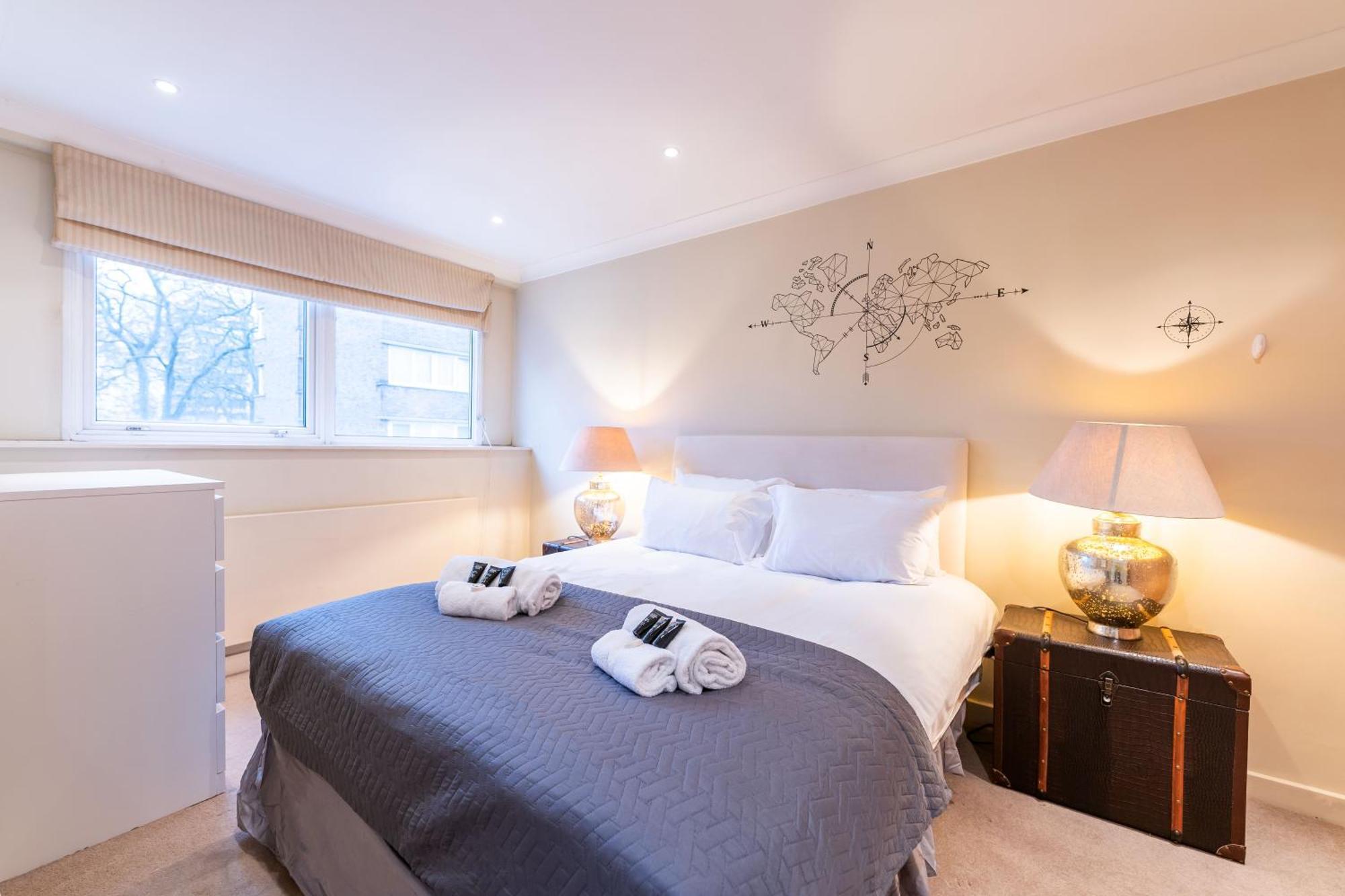 Luxury 6 Bedroom House In Southwick Street London Kültér fotó