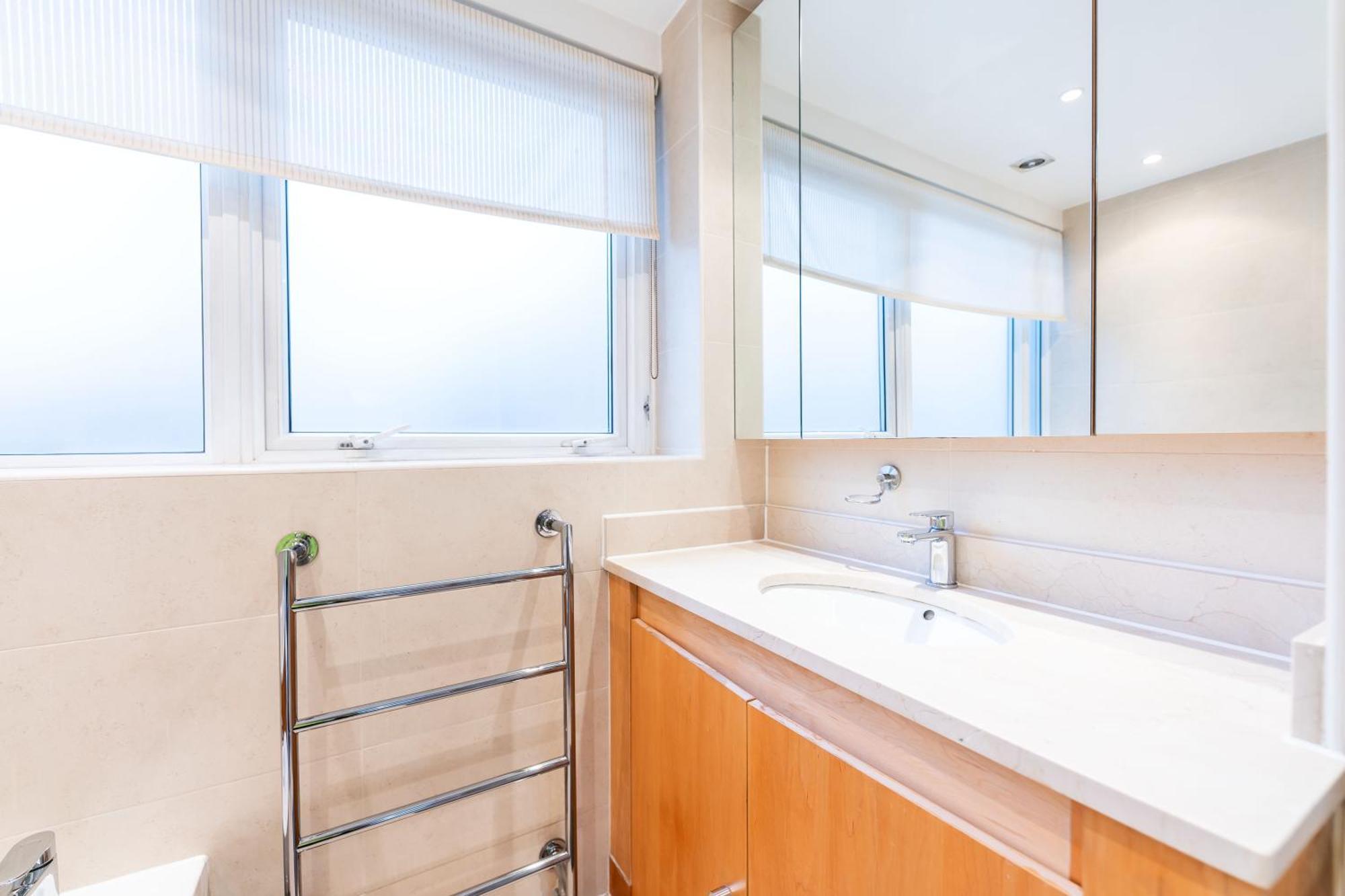 Luxury 6 Bedroom House In Southwick Street London Kültér fotó